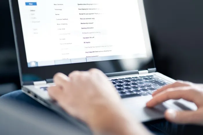 Gestion des correspondances par mail, Ferney-Voltaire, ADL Gestion
